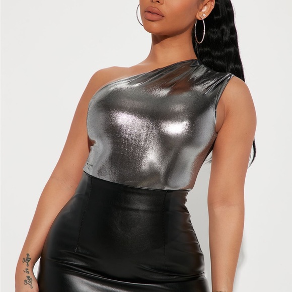 NEW Metallic bodysuit - Picture 2 of 6